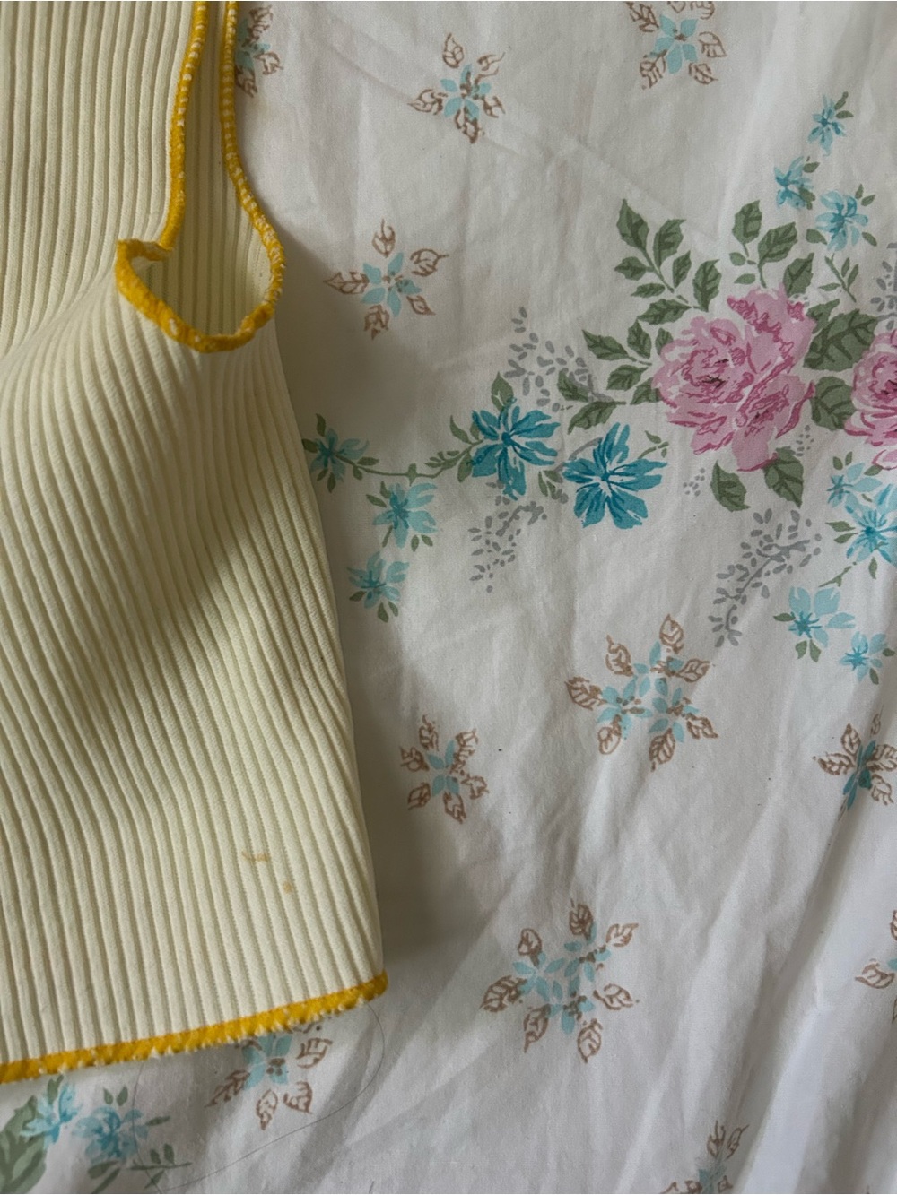 Yellow Ribbed Tank - Picture 4 of 4
